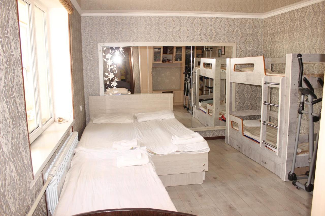 Naryn Guest House Jamal מראה חיצוני תמונה