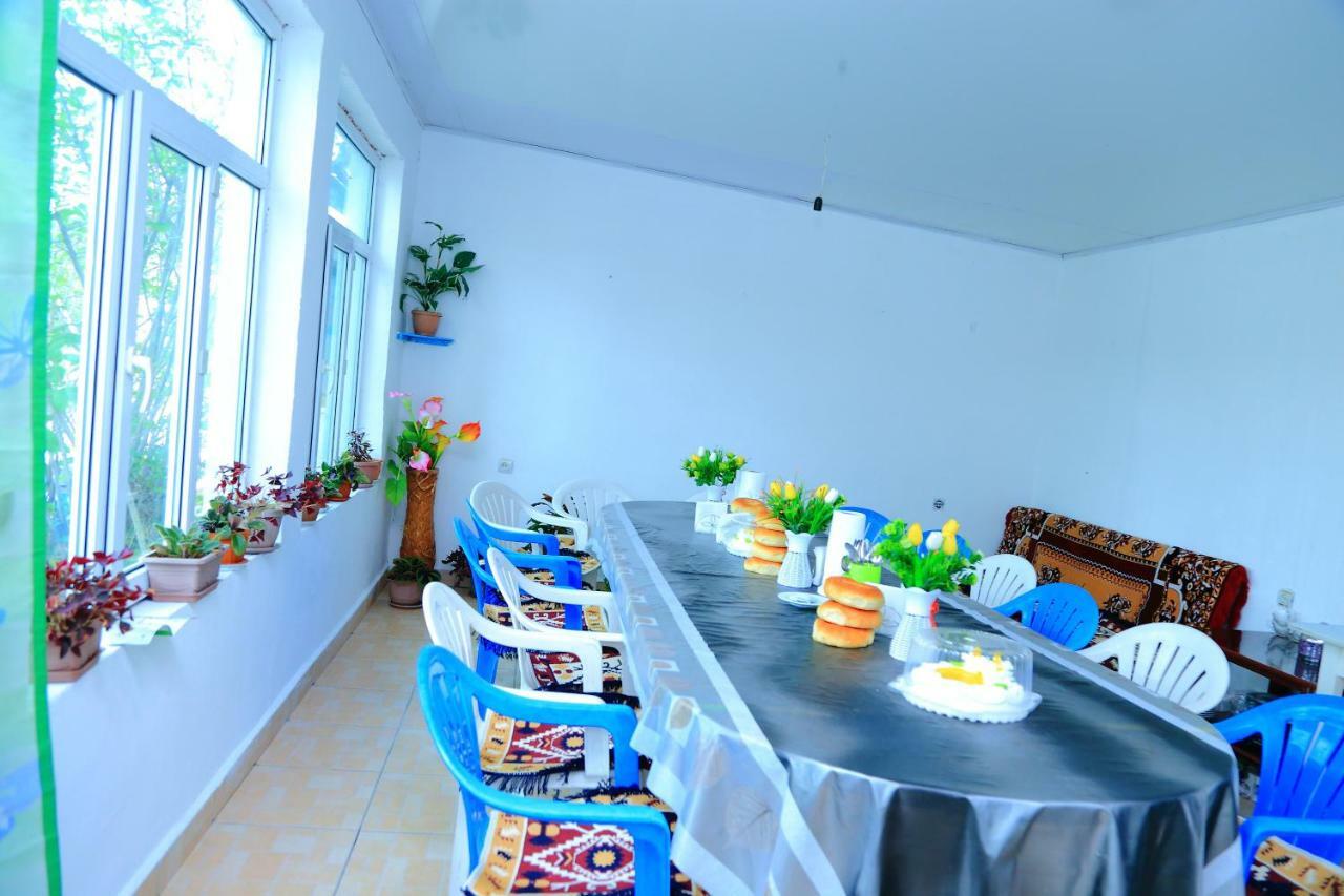 Naryn Guest House Jamal מראה חיצוני תמונה